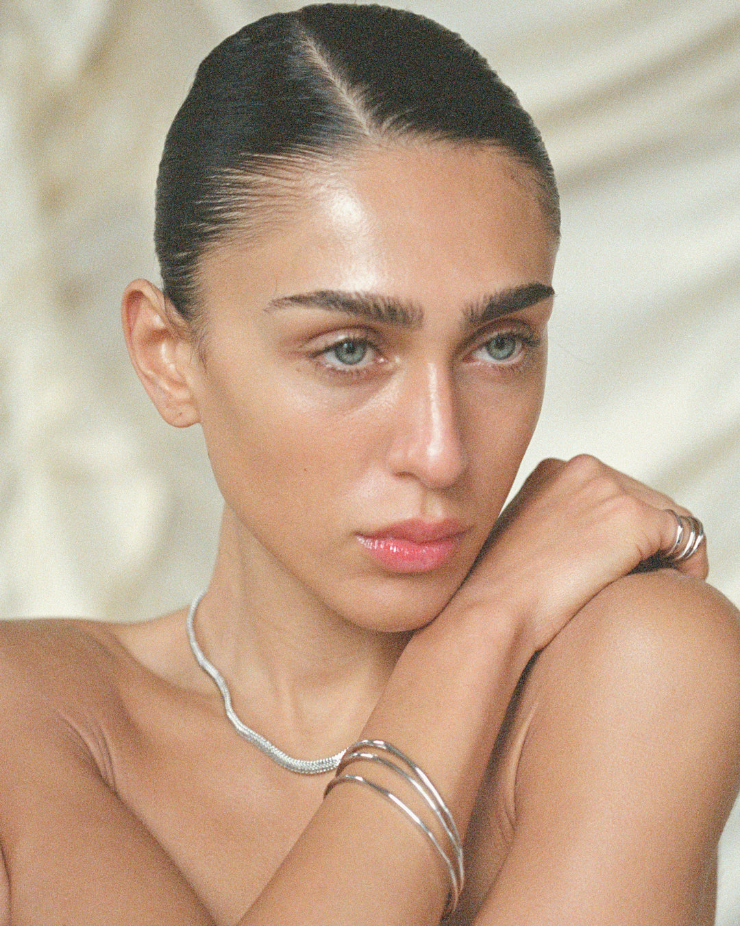 The Arezou Ring Set