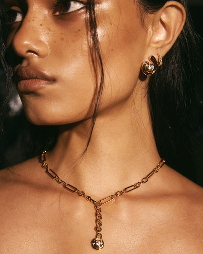 The Wave Bezel Lariat