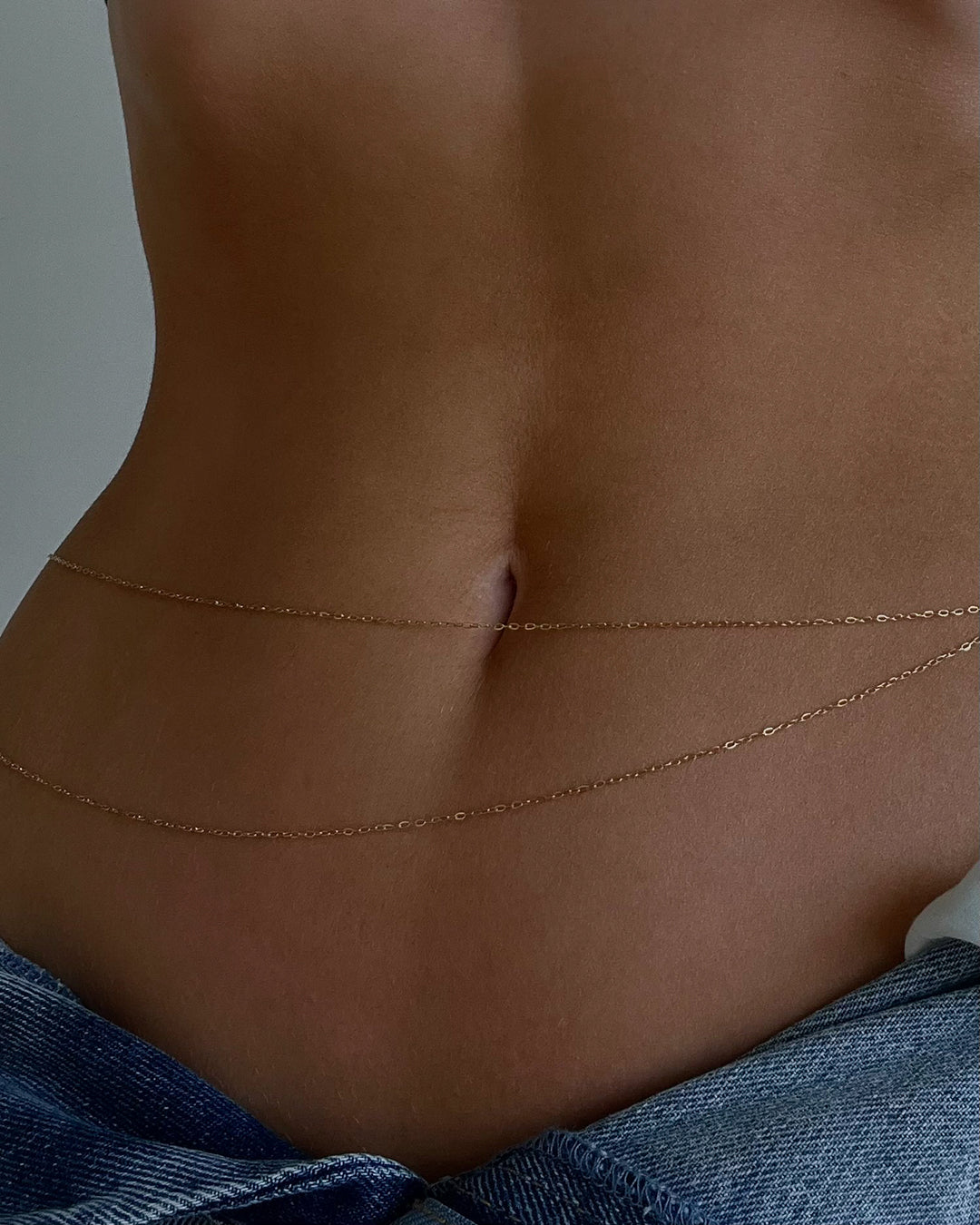 Take Me to the Bungalows Belly Chain- Gold